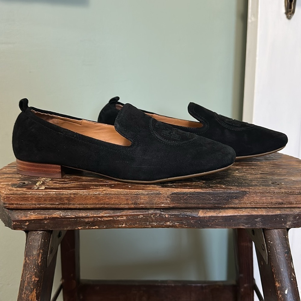Tory Burch Leigh 15MM Perfect Black Elastic Loafer - Silk Suede - Picture 5 of 16